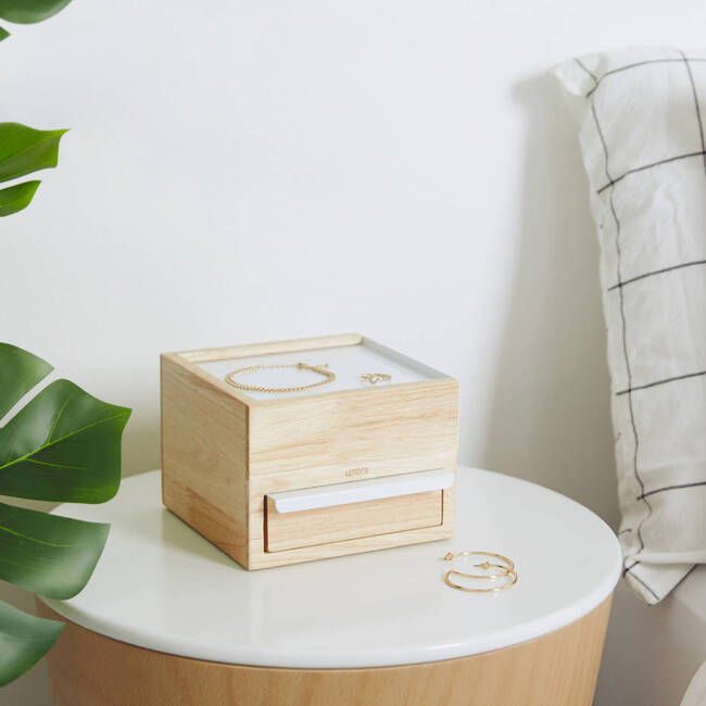 Wszechstronne pudełko na biżuterię Stowit Mini - drewno naturalne, biały lakier